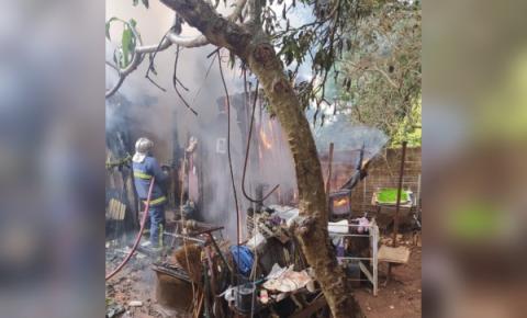 Siqueira Campos: Homem morre queimado após incêndio